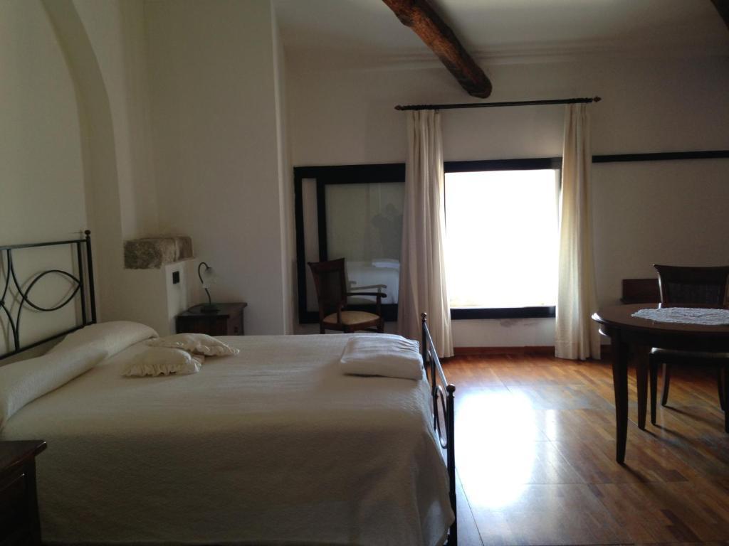 Hotel Ristorante Le Clarisse Амантеа Номер фото